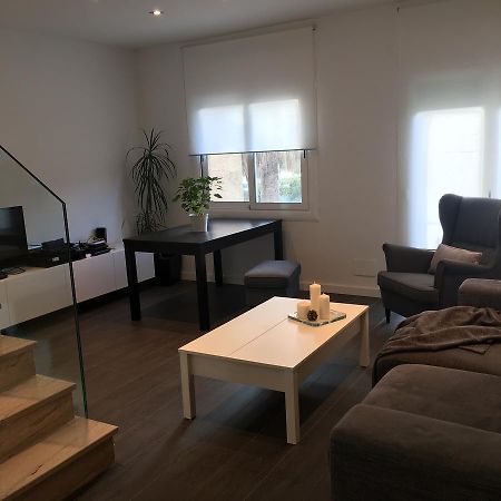 Beach House Castelldefels Extérieur photo