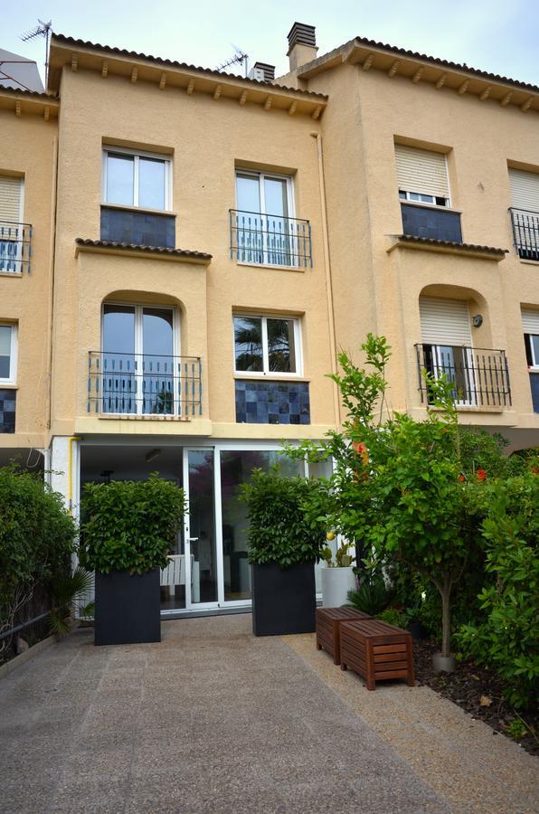 Beach House Castelldefels Extérieur photo
