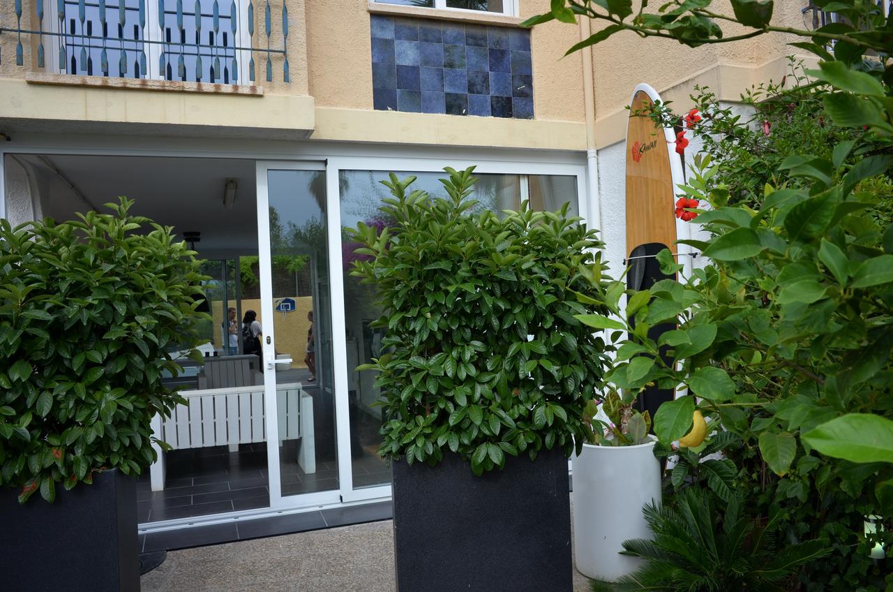 Beach House Castelldefels Extérieur photo